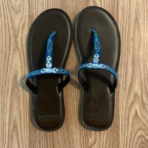 NWOT Hollister sandals. Size 9/10